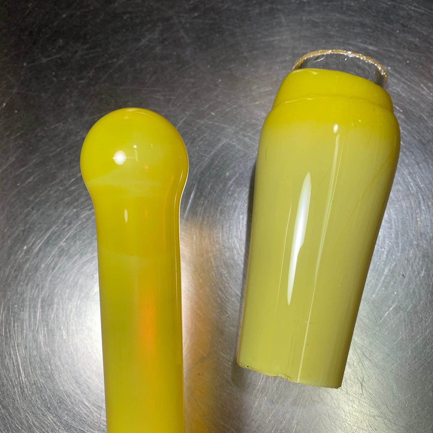 Clear over Dense Yellow (Unique) Knuckles